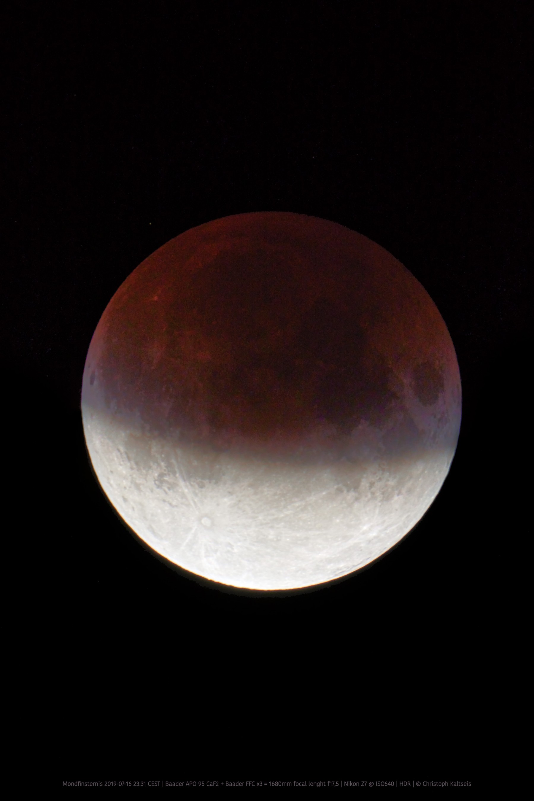 Application image: Partiel Lunar Eclipse 2019 -07 -16, taken with Baader APO95 CaF2 + Baader FFC x3 + Nikon Z7@ISO640, HDR, © C. Kaltseis