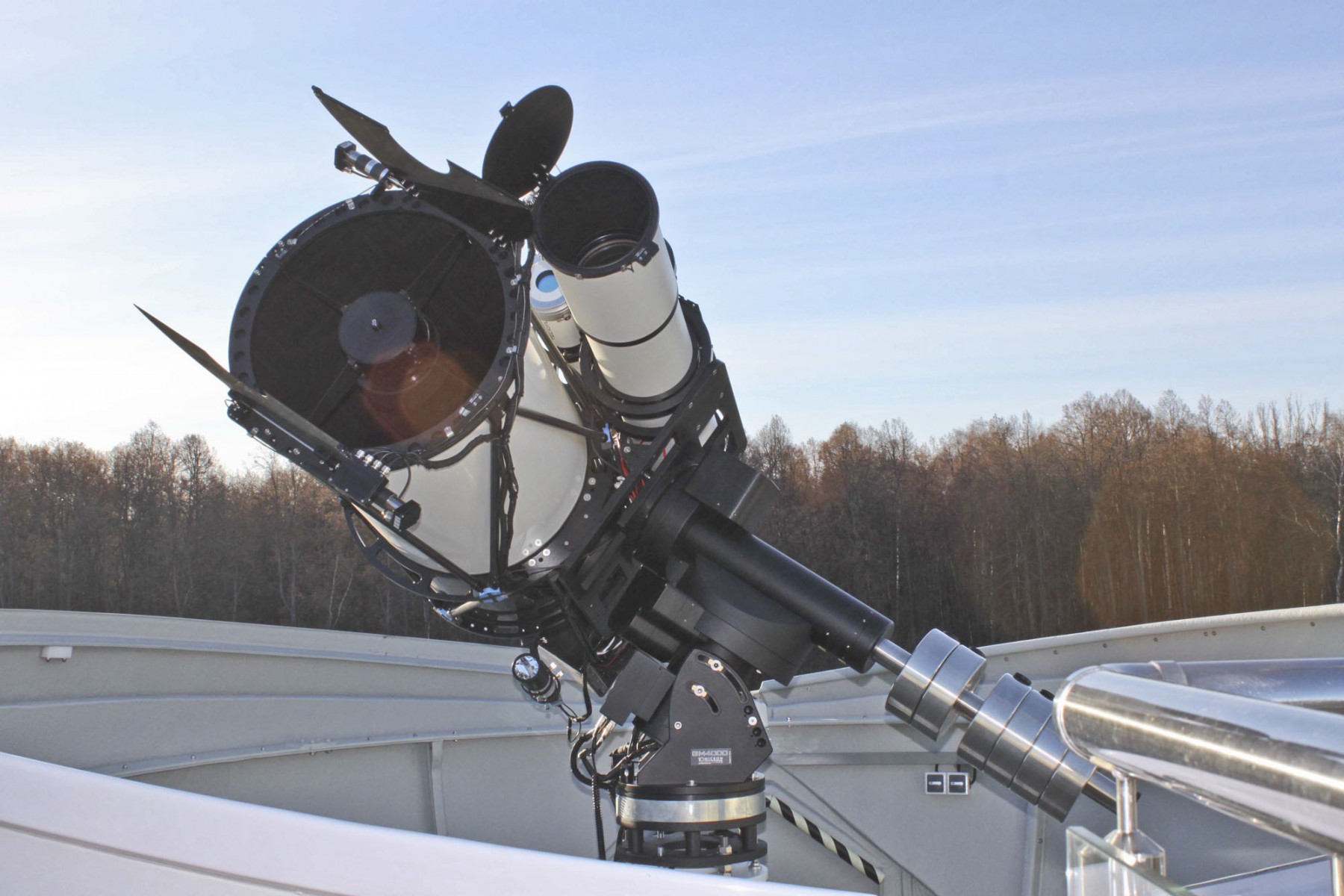 Anwendungsbild: CloseUp des Teleskopsystems für die schlüsselfertige Sternwarte in Khazan, Russland